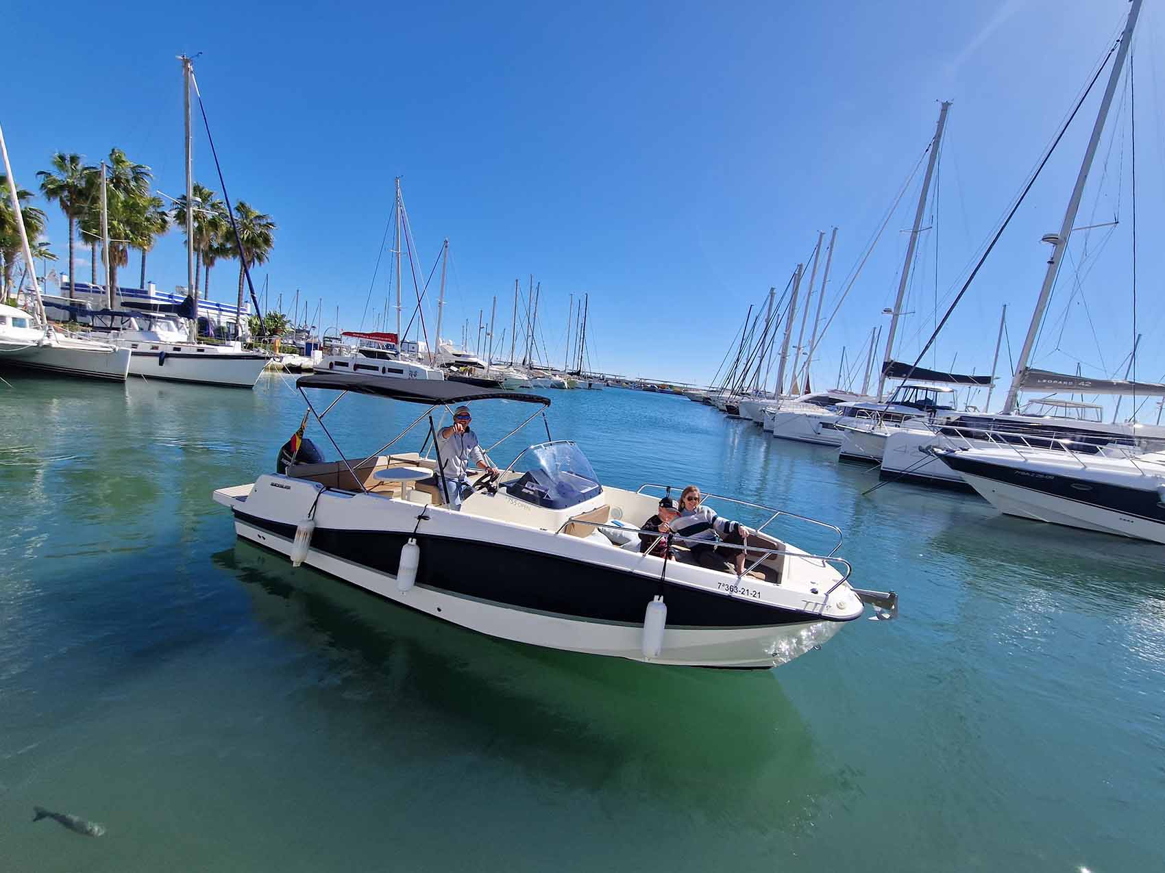 Speedboat (7 Persons Max)