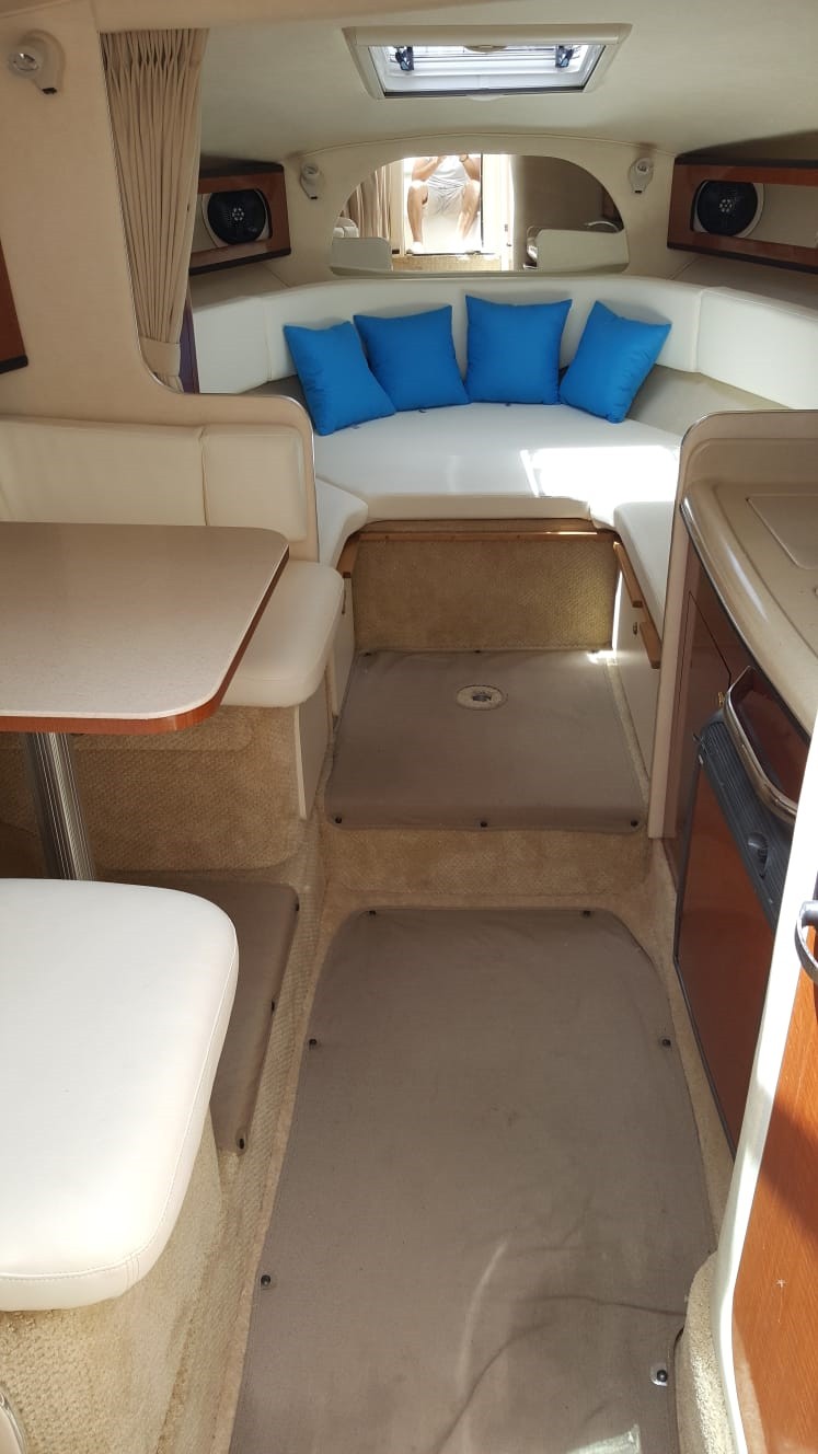 SeaRay315_12